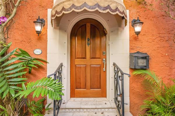 Riviera, 5008 Alhambra Cir, Coral Gables, Florida 33146, image 1