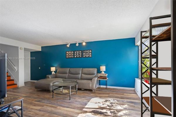 Boca Village, 1149 NW 13th St #9, Boca Raton, Florida 33486, image 1