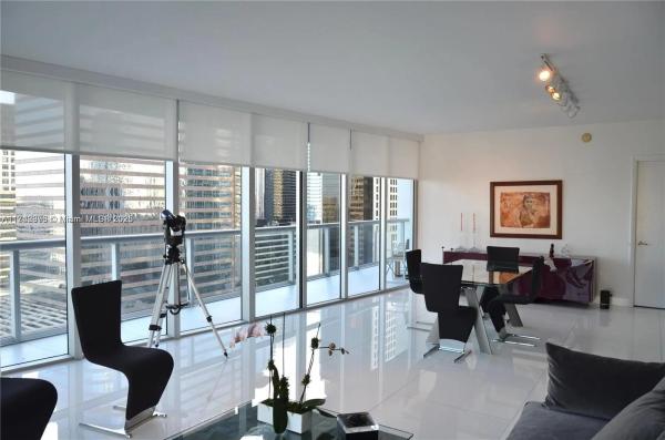 Icon Brickell Tower 2, 495 Brickell Ave #1801, Miami, Florida 33131, image 1