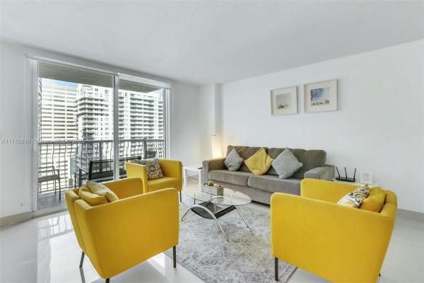 The Club At Brickell Bay, 1200 Brickell Bay Dr #2504, Miami, Florida 33131, image 1