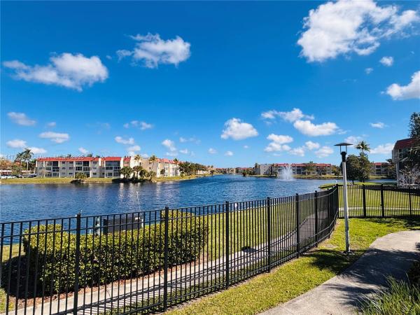 Sunrise Lakes 1, 2871 E Sunrise Lakes Dr #102, Sunrise, Florida 33322, image 1