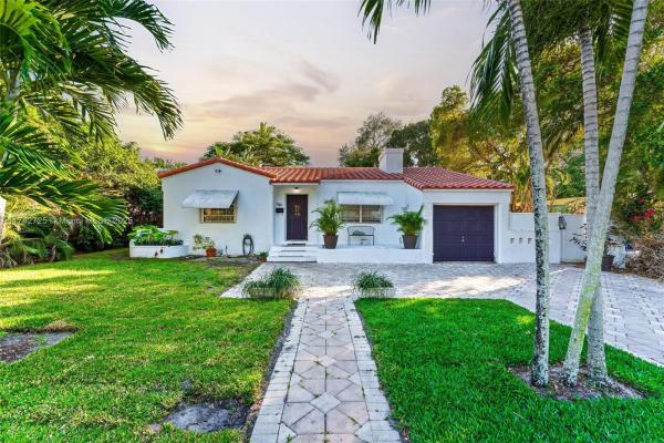Griffing Biscayne Park Estates, 840 NE 116th St, Biscayne Park, Florida 33161, image 1
