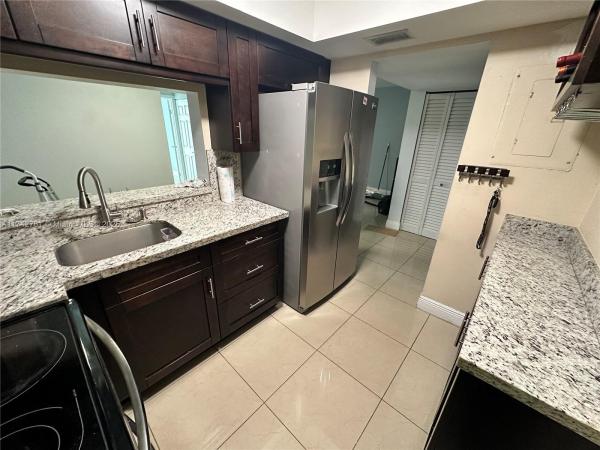 International Park, 11750 SW 18th St #531-1, Tamiami, Florida 33175, image 1