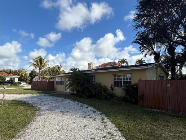 Coral Way Park, 2001 SW 58th Ct, Coral Terrace, Florida 33155, image 1