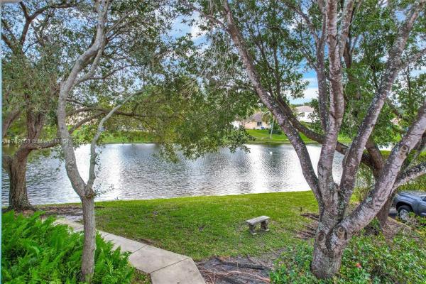 St Andrews At Miramar, 12106 Saint Andrews Pl #207, Miramar, Florida 33025, image 1