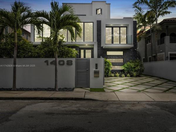 Colee Hammock, 1408 SE 2nd Ct, Fort Lauderdale, Florida 33301, image 1