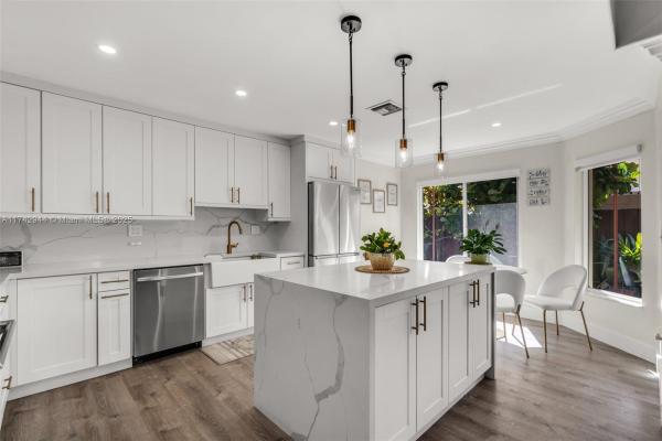 Shoma Homes, 16416 SW 95th St, The Hammocks, Florida 33196, image 1