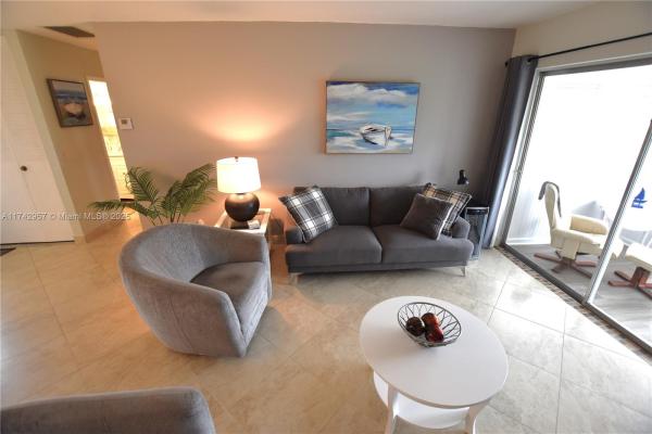 Crosley At Cresthaven Villas, 2823 W Crosley Dr #G, West Palm Beach, Florida 33415, image 1