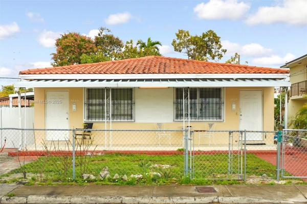 Norris Park, 2027-29 NW 1st Ter, Miami, Florida 33125, image 1