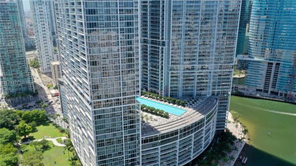 Icon Brickell Tower 1, 475 Brickell Ave #3207, Miami, Florida 33131, image 1