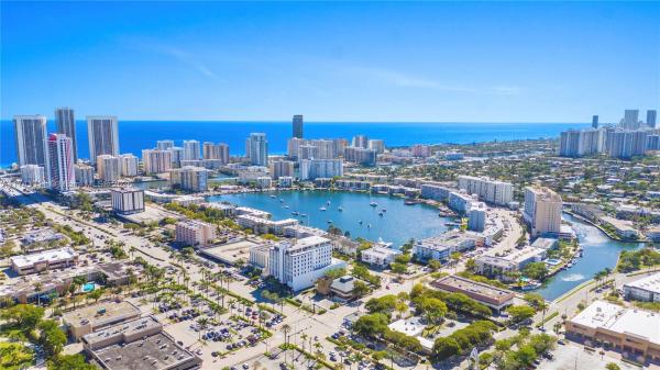 Duo West, 1745 E Hallandale Beach Blvd #306W, Hallandale Beach, Florida 33009, image 1