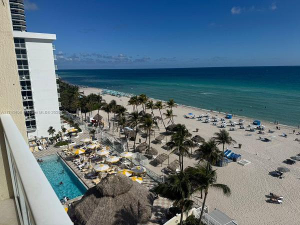 La Perla, 16699 Collins Ave #803, Sunny Isles Beach, Florida 33160, image 1