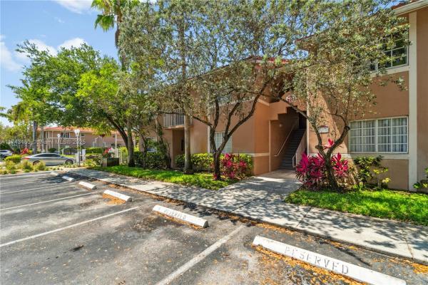Serenity Palms, 3211 Sabal Palm Mnr #202, Davie, Florida 33024, image 1