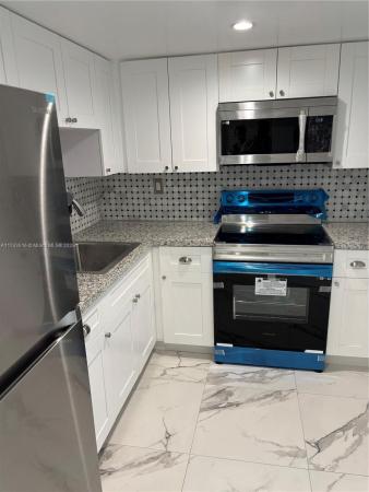 International Park, 11790 SW 18th St #316-3, Tamiami, Florida 33175, image 1