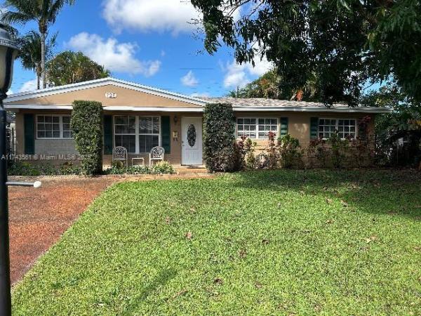 Jenada Villas, 725 NW 30th St, Wilton Manors, Florida 33311, image 1