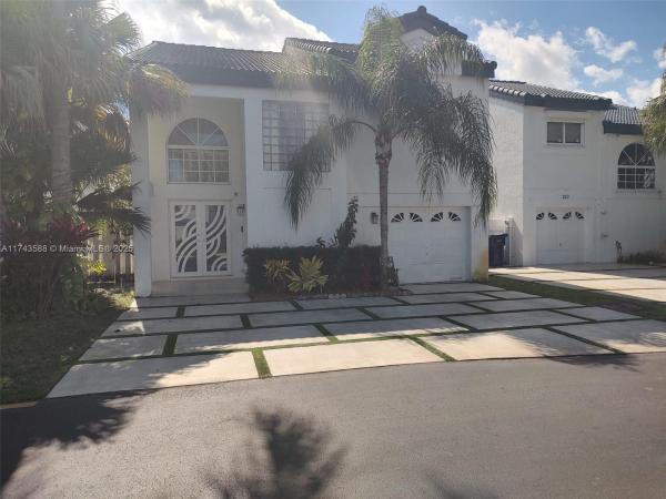 San Simeon, 220 NE 211th St, Ives Estates, Florida 33179, image 1