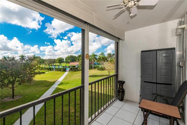 Hollybrook Golf & Tennis Club, 8900 Washington Blvd #207, Pembroke Pines, Florida 33025, image 1