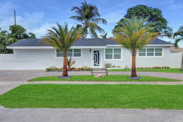 Edgewater Park, 2465 Edgewater Dr, West Palm Beach, Florida 33406, image 1