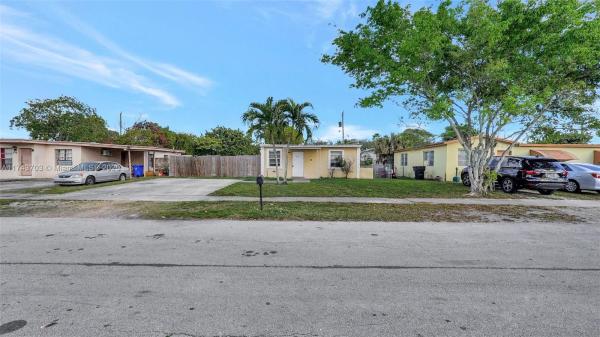 Lauderdale Manor Homesites, 1760 NW 25th Ave, Fort Lauderdale, Florida 33311, image 1