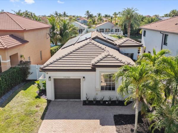 Chapel Cove, 19250 NW 12th St, Pembroke Pines, Florida 33029, image 1