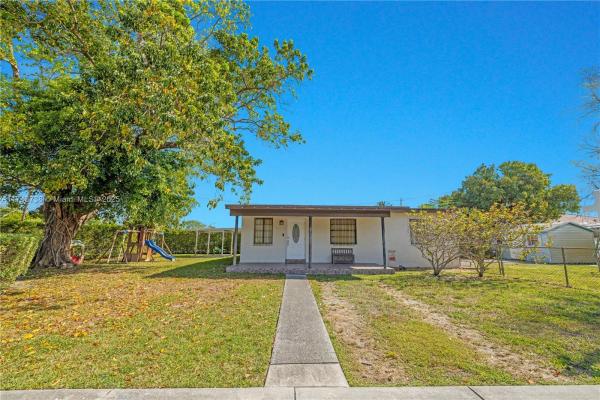 Tropical Estates, 4901 SW 100th Ct, Kendall, Florida 33165, image 1