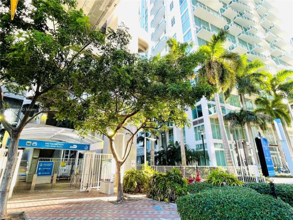 Brickell On The River South Tower, 41 SE 5th St #808, Miami, Florida 33131, image 1