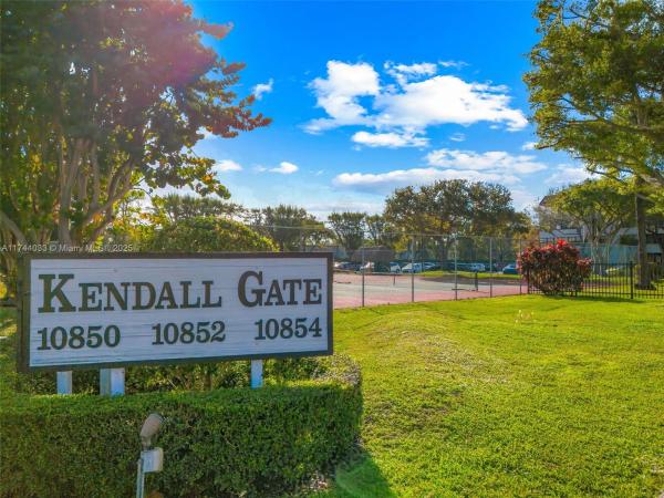 Kendall Gate, 10850 SW 88th St #417, Kendall, Florida 33176, image 3