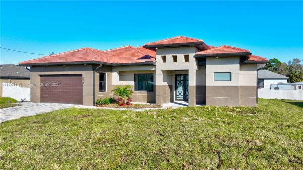 257 Lisette, Fort Myers, Florida 33913, image 1