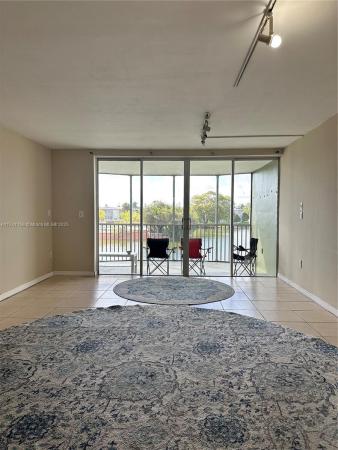 Daisy Gardens, 1750 NE 191st St #225-4, North Miami Beach, Florida 33179, image 1