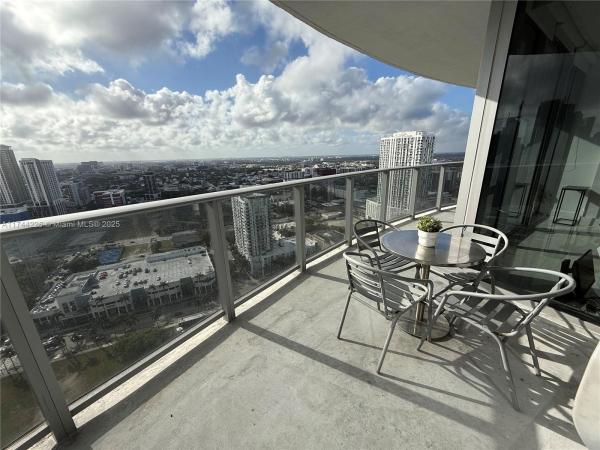 Aria On The Bay, 488 NE 18th St #3300, Miami, Florida 33132, image 1