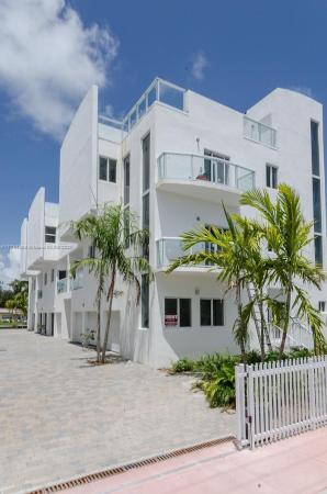 1985 Calais #3, Miami Beach, Florida 33141, image 1