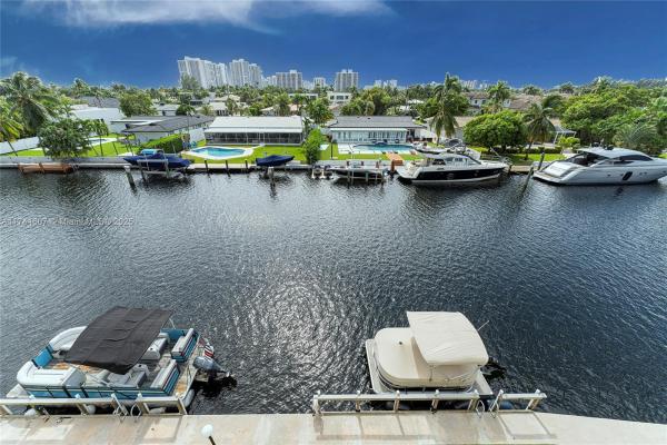 Isle Of Paradise, 455 Paradise Isle Blvd #402, Hallandale Beach, Florida 33009, image 1