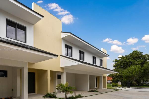 Sunnyland Park, 570 NW 7th St #3, Florida City, Florida 33034, image 3