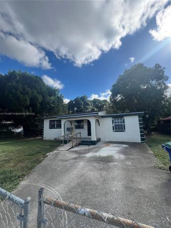 West Little River No HOA, 2130 NW 89th St, West Little River, Florida 33147, image 1