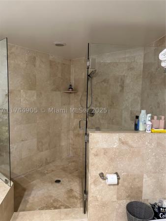 Duo East, 1755 E Hallandale Beach Blvd #MEZ7E, Hallandale Beach, Florida 33009, image 1