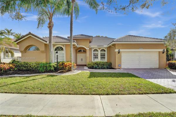 Majestic Bay, 2161 NW 128th Ave, Pembroke Pines, Florida 33028, image 1