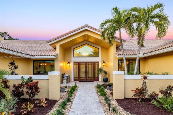 Shenandoah, 14421 Bedford Ct, Davie, Florida 33325, image 1