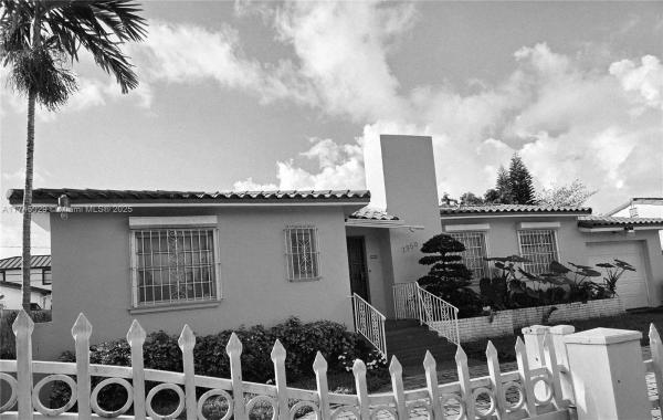 Silver Bluff Estates, 2350 SW 25th Ter, Miami, Florida 33133, image 1