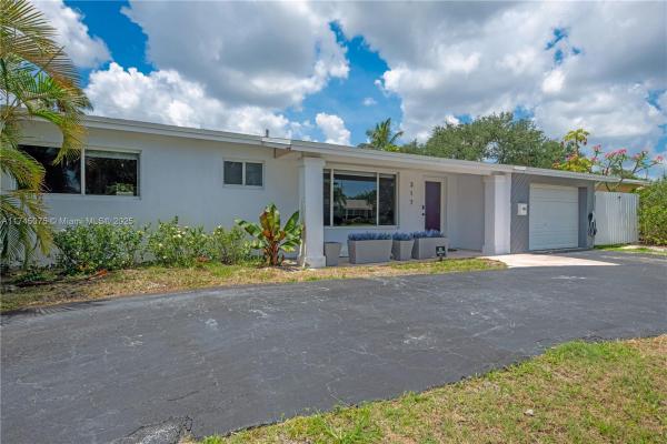 Coral Manor, 317 SE 7th Ave 0, Deerfield Beach, Florida 33441, image 1