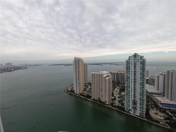 One Miami West, 325 S Biscayne Blvd #19, Miami, Florida 33131, image 1