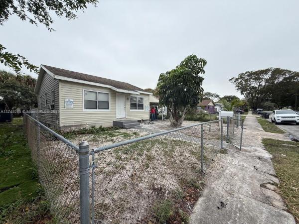 Northwood, 616 53rd St, West Palm Beach, Florida 33407, image 2