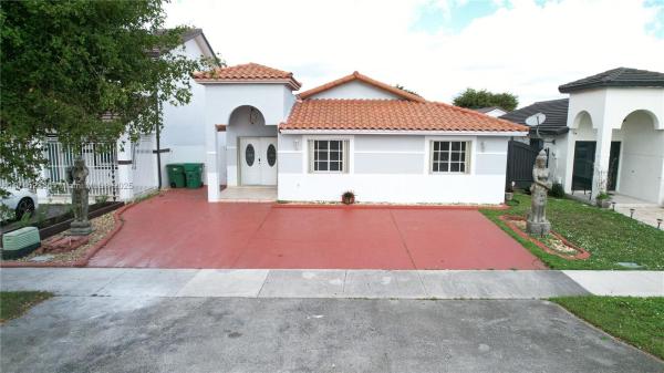 Berkshire West, 8989 NW 111th Ter, Hialeah Gardens, Florida 33018, image 1