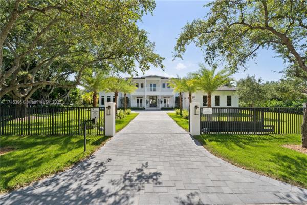 South Mitchell Manors, 11400 SW 60th Ave, Pinecrest, Florida 33156, image 1