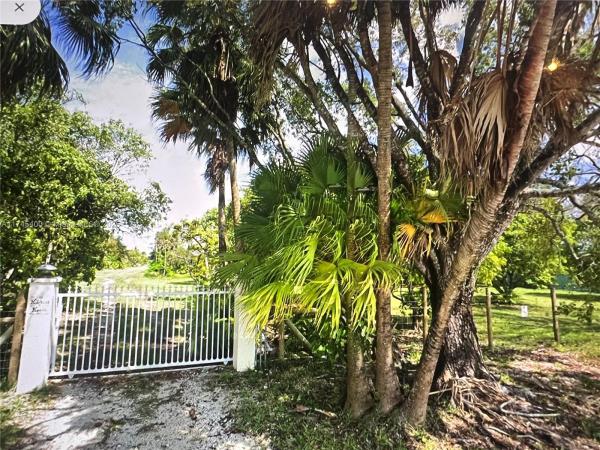 Redland No HOA, 37255 SW 214th Ave, Redland, Florida 33034, image 1