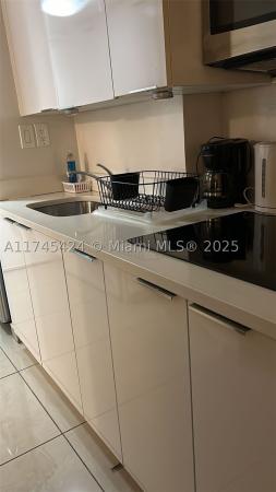 The Aventura Beach Club, 19201 Collins Ave #1139, Sunny Isles Beach, Florida 33160, image 1
