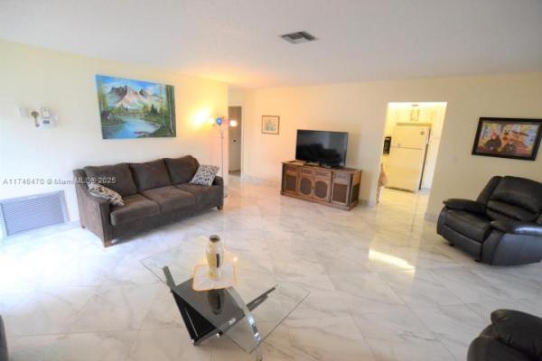 2886 E Fernley Dr E #58, West Palm Beach, Florida 33415, image 1