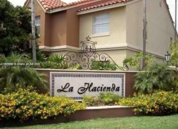 La Hacienda Country Club Of Miami, 18328 NW 68 Ave #H, Hialeah, Florida 33015, image 1