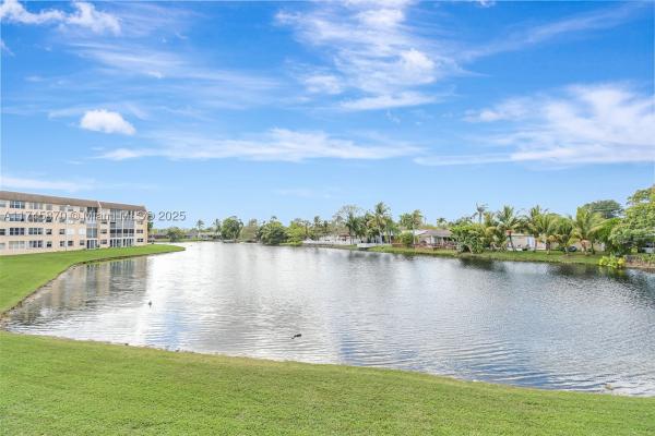 Sunrise Lakes 4, 10456 NW 24th Pl #209, Sunrise, Florida 33322, image 2