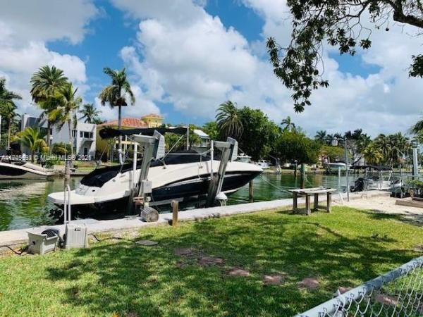 1112 NE 89th St, Unincorporated Dade County, Florida 33138, image 3