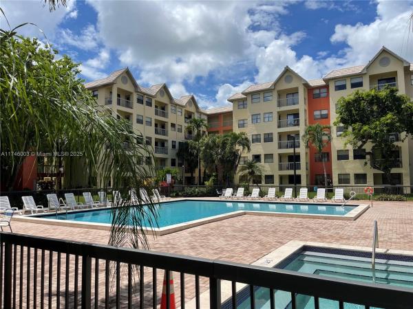 Las Vistas At Doral, 8225 Lake Dr #502, Doral, Florida 33166, image 1